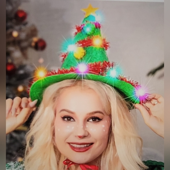 Festive Spiral Christmas Tree Hat - Picture 3 of 10